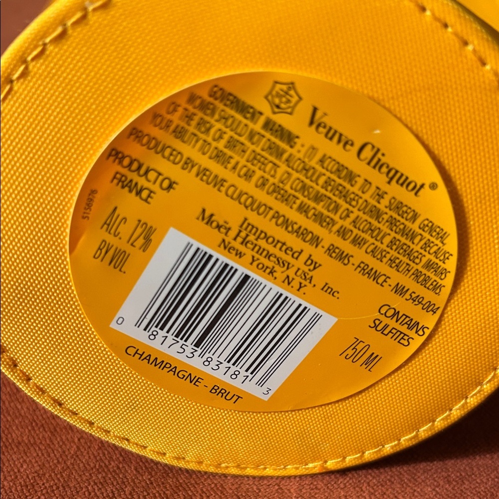 Veuve Clicquot Yellow Gift Bag - Picture 3 of 5